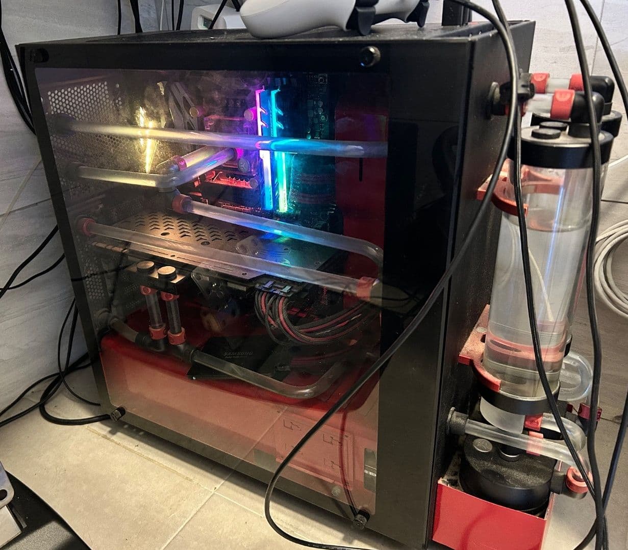 Custom Water-Cooled PC i7-8700K GTX 1080 Ti 32GB RAM - Image 1 of 2