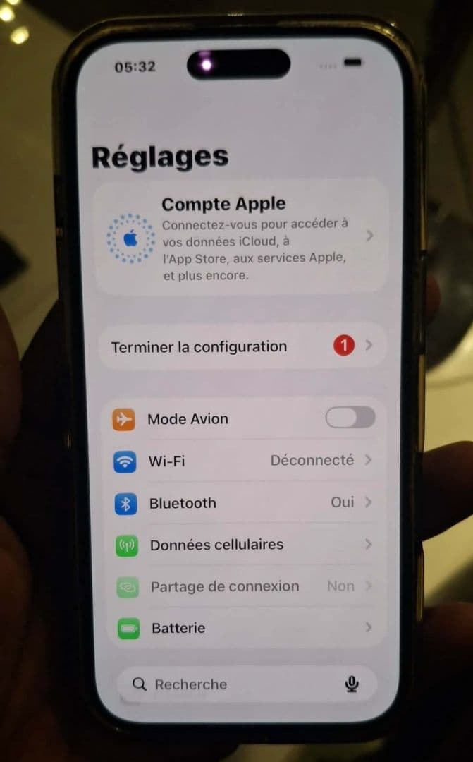 Apple iPhone 16 128GB Blue - Image 1 of 9