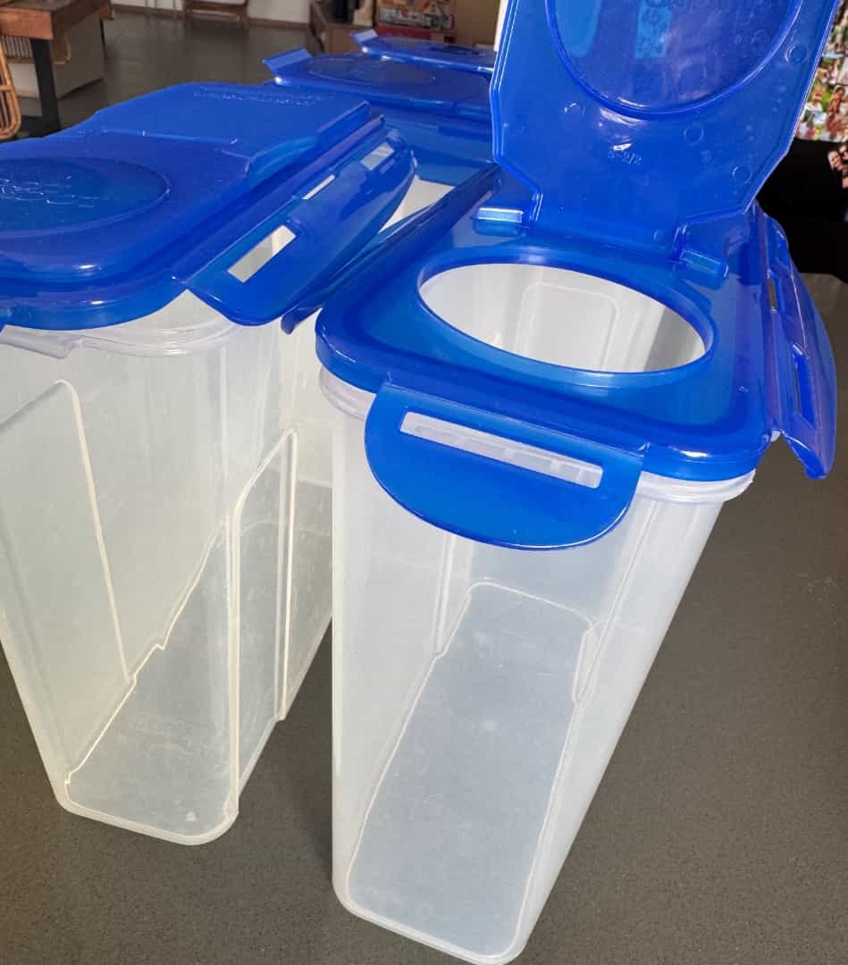 Lock & Lock Cereal Dispenser Containers Set of 4